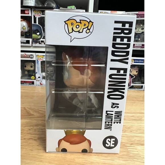 LIMITED SHOW EDITION 550 PIECE Freddy Funko White Lantern Pop DC Comics Fundays - Picture 4 of 6